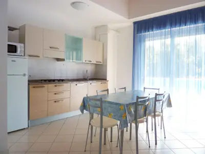 Ferienwohnung für 7 Personen (70 m²) in Bibione 5/10