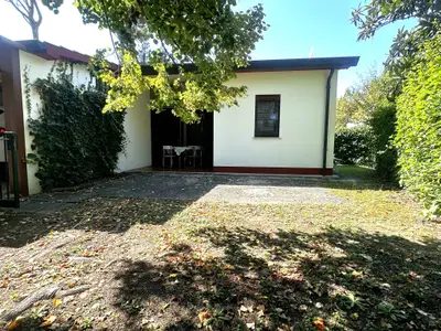 Ferienwohnung für 4 Personen (40 m²) in Bibione 1/10