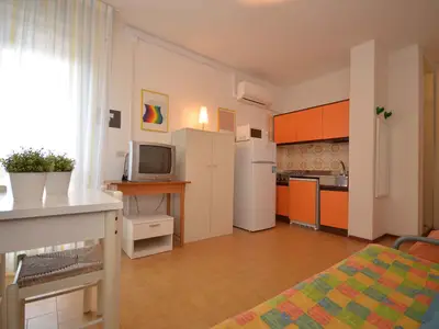 Ferienwohnung für 3 Personen (25 m²) in Bibione 4/10