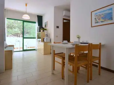 Ferienwohnung für 6 Personen (35 m²) in Bibione 6/10