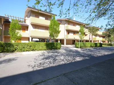 Ferienwohnung für 6 Personen (55 m²) in Bibione 2/10