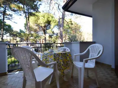 Ferienwohnung für 6 Personen (45 m²) in Bibione 2/10