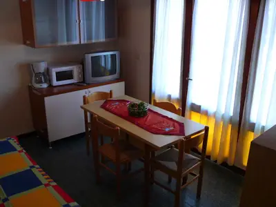 Ferienwohnung für 6 Personen (45 m²) in Bibione 8/10