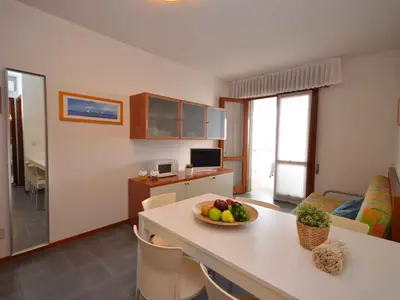 Ferienwohnung für 7 Personen (55 m²) in Bibione 2/10