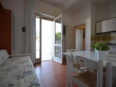 Ferienwohnung für 3 Personen (35 m²) in Bibione 2/10