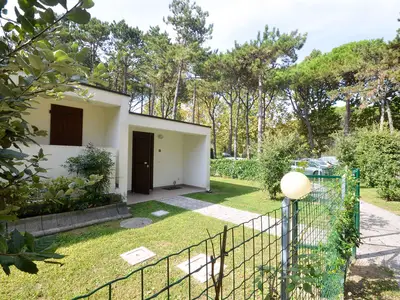 Ferienwohnung für 6 Personen (60 m²) in Bibione 4/10
