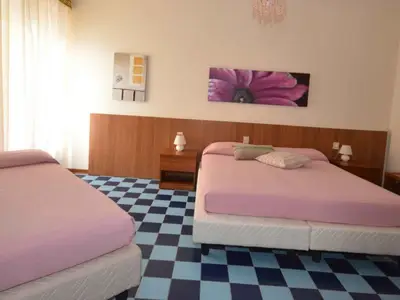 Ferienwohnung für 5 Personen (35 m²) in Bibione 4/10