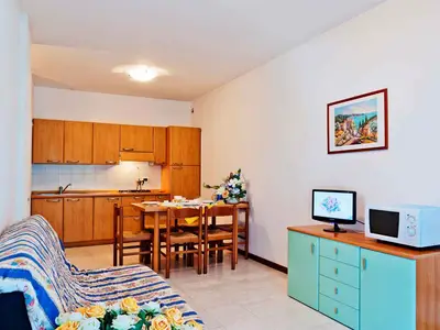 Ferienwohnung für 5 Personen (45 m²) in Bibione 6/10