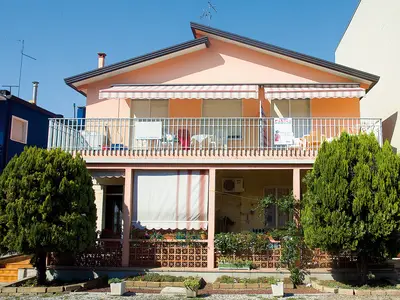 Ferienwohnung für 6 Personen (50 m²) in Bibione 1/10