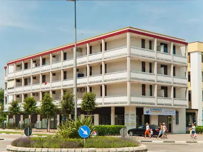 Ferienwohnung für 5 Personen (30 m²) in Bibione 1/10