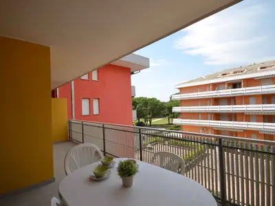 Ferienwohnung für 6 Personen (55 m²) in Bibione 1/10