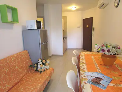 Ferienwohnung für 6 Personen (55 m²) in Bibione 4/10