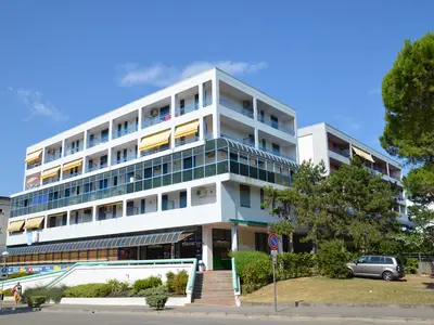 Ferienwohnung für 6 Personen (55 m²) in Bibione 3/10