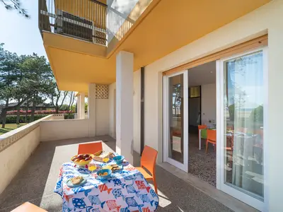 Ferienwohnung für 8 Personen (65 m²) in Bibione 4/10