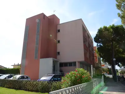 Ferienwohnung für 6 Personen (55 m²) in Bibione 1/10