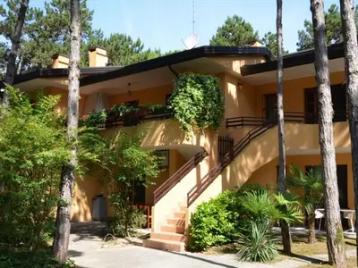Ferienwohnung für 6 Personen (55 m²) in Bibione 1/10