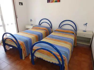 Ferienwohnung für 6 Personen (45 m²) in Bibione 5/10