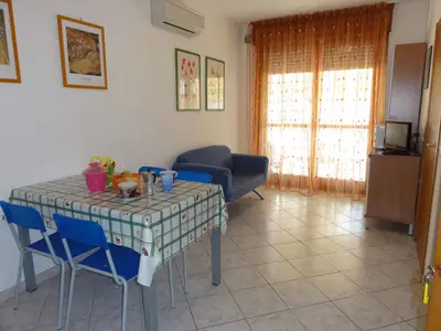 Ferienwohnung für 4 Personen (40 m²) in Bibione 4/10