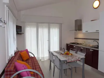 Ferienwohnung für 5 Personen (45 m²) in Bibione 4/10