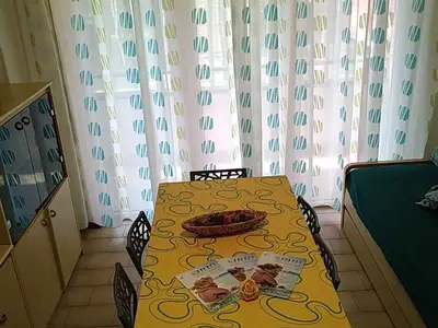 Ferienwohnung für 7 Personen (40 m²) in Bibione 3/10