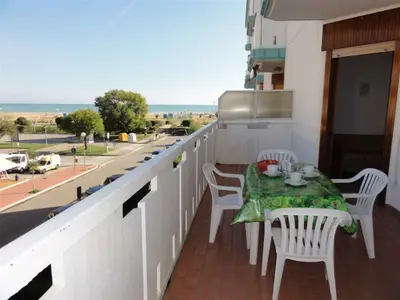Ferienwohnung für 5 Personen (40 m²) in Bibione 4/10