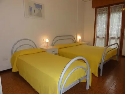 Ferienwohnung für 5 Personen (40 m²) in Bibione 6/10