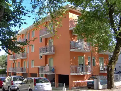 Ferienwohnung für 4 Personen (30 m²) in Bibione 1/10