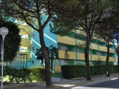 Ferienwohnung für 5 Personen (38 m²) in Bibione 1/10