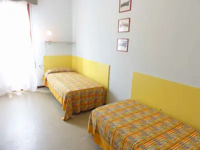 Ferienwohnung für 6 Personen (50 m²) in Bibione 6/10
