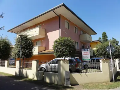 Ferienwohnung für 6 Personen (45 m²) in Bibione 1/10