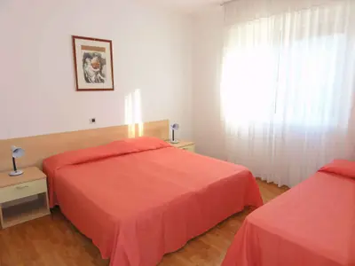 Ferienwohnung für 6 Personen (45 m²) in Bibione 2/10