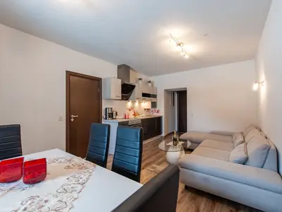 Ferienwohnung für 6 Personen (80 m²) in Bichlbach 2/10