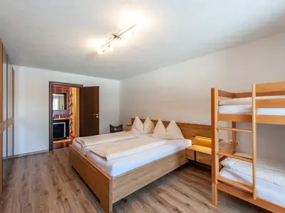 Ferienwohnung für 6 Personen (80 m²) in Bichlbach 7/10