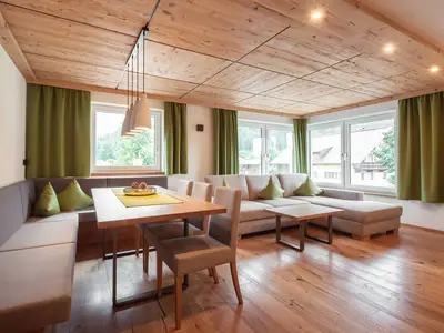 Ferienwohnung für 5 Personen (85 m²) in Bichlbach 8/10