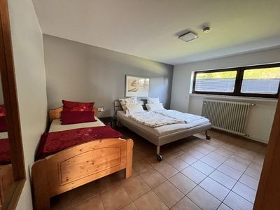 Doppelschlafzimmer mit Zustellbett