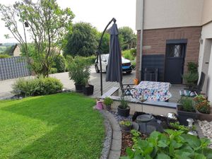 9804852-Ferienwohnung-4-Bickendorf-300x225-1