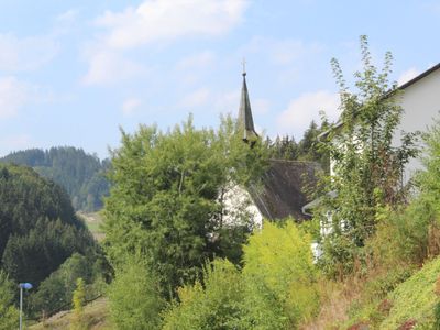 Blick auf Kapelle