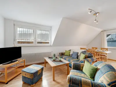 Photo, INSIDE, OUTSIDE