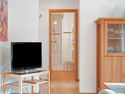 Photo, INSIDE, OUTSIDE