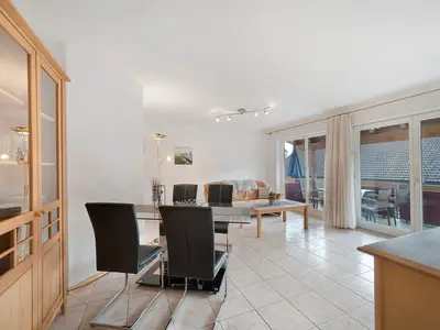 Photo, INSIDE, OUTSIDE