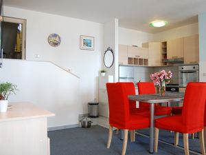 18693244-Ferienwohnung-6-Bilo-300x225-4