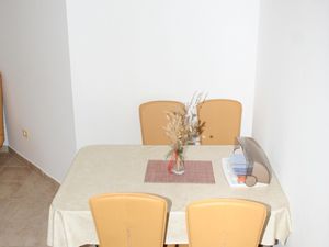 19127050-Ferienwohnung-4-Bilo-300x225-4