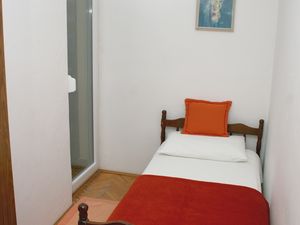 19205679-Ferienwohnung-5-Bilo-300x225-4