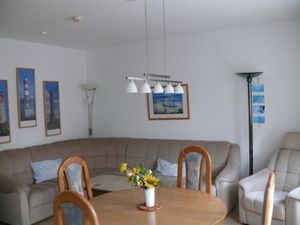 23184285-Ferienwohnung-6-Binz (Ostseebad)-300x225-0