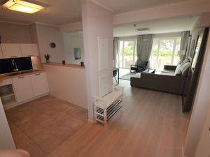 22030717-Ferienwohnung-6-Binz (Ostseebad)-300x225-2