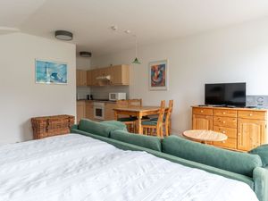 23389867-Ferienwohnung-2-Binz (Ostseebad)-300x225-4