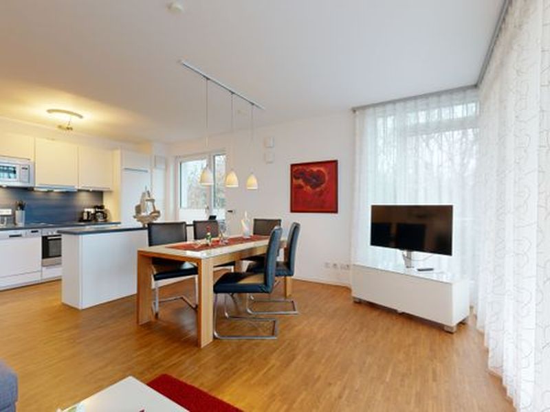 18313783-Ferienwohnung-6-Binz (Ostseebad)-800x600-1