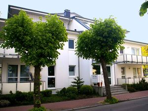 23773850-Ferienwohnung-4-Binz (Ostseebad)-300x225-2