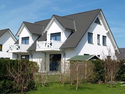 Außenansicht des Gebäudes. Ruhig gelegenes Ferienhaus