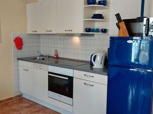 22280011-Ferienwohnung-3-Binz (Ostseebad)-300x225-4